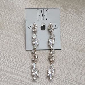 NWT Pearl and Diamond like long, dangly earrings